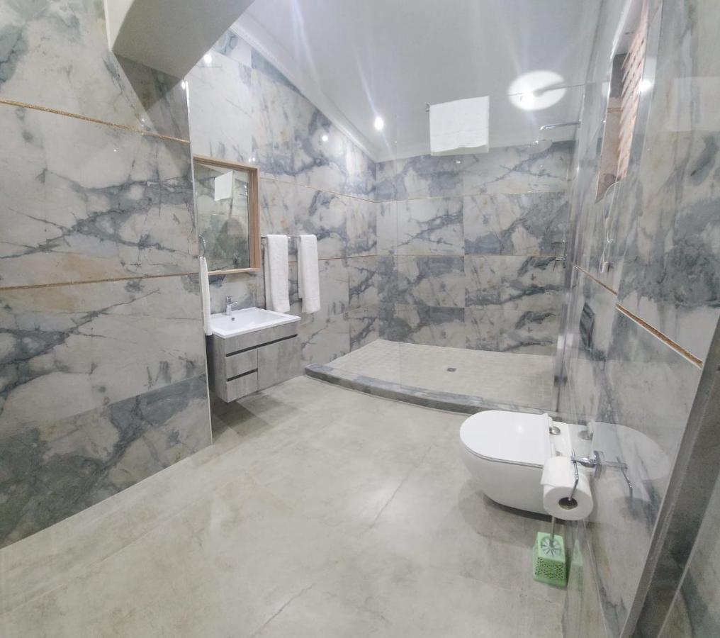 Casa De Luxe Ξενοδοχείο Μπαλίτο Εξωτερικό φωτογραφία